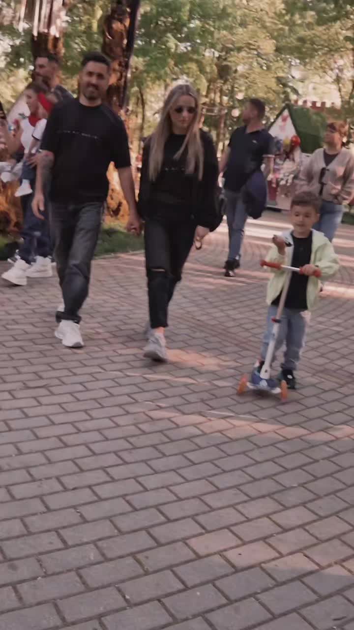 @Alexandra Rădulescu