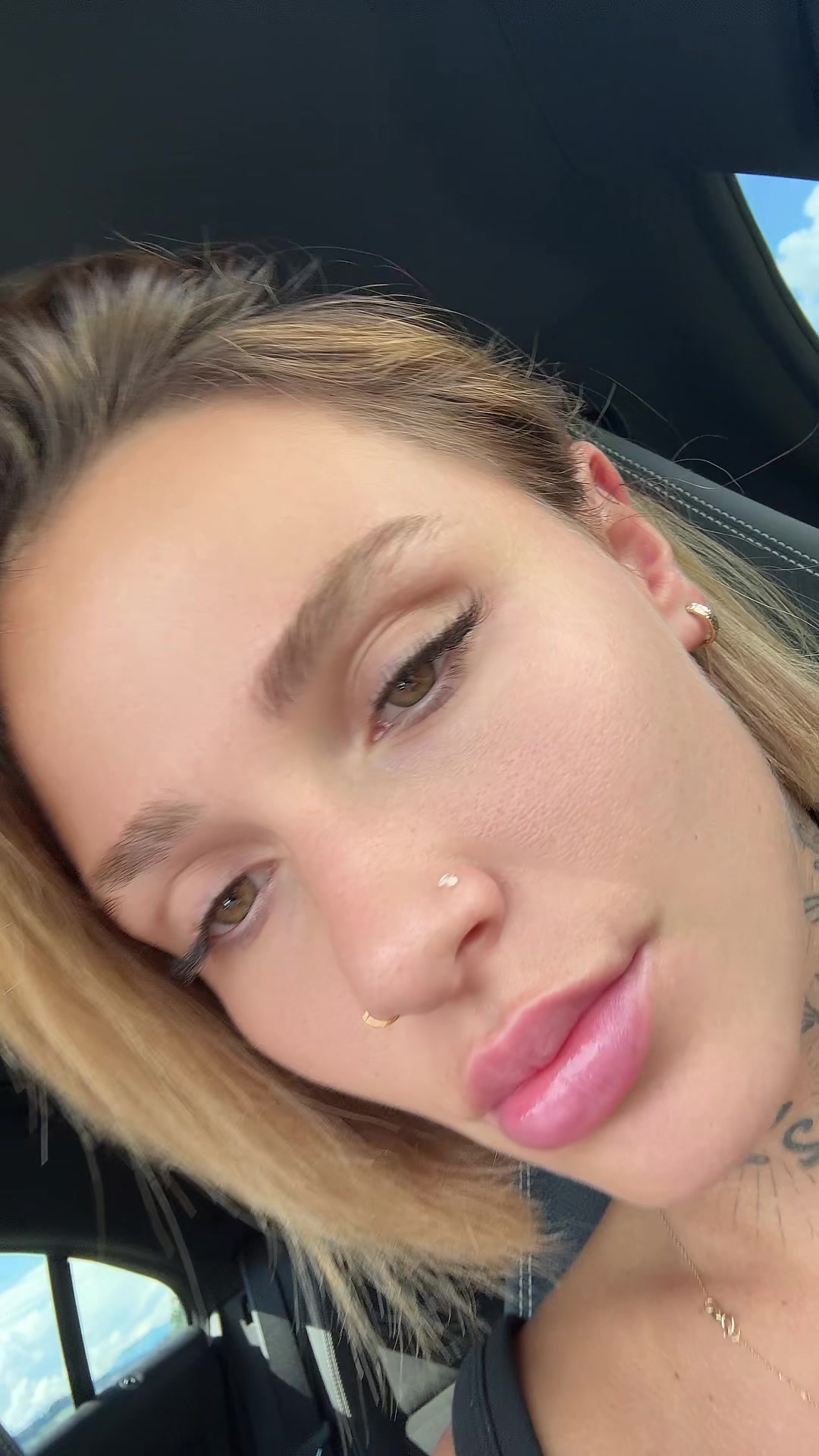 @Vanhoti