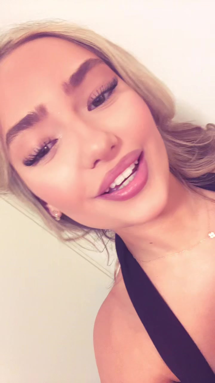 @Ariola