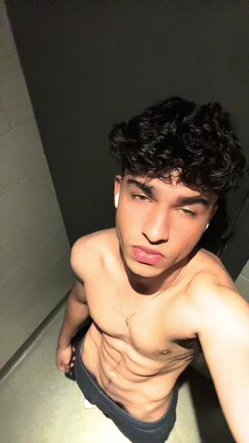 @kabيr