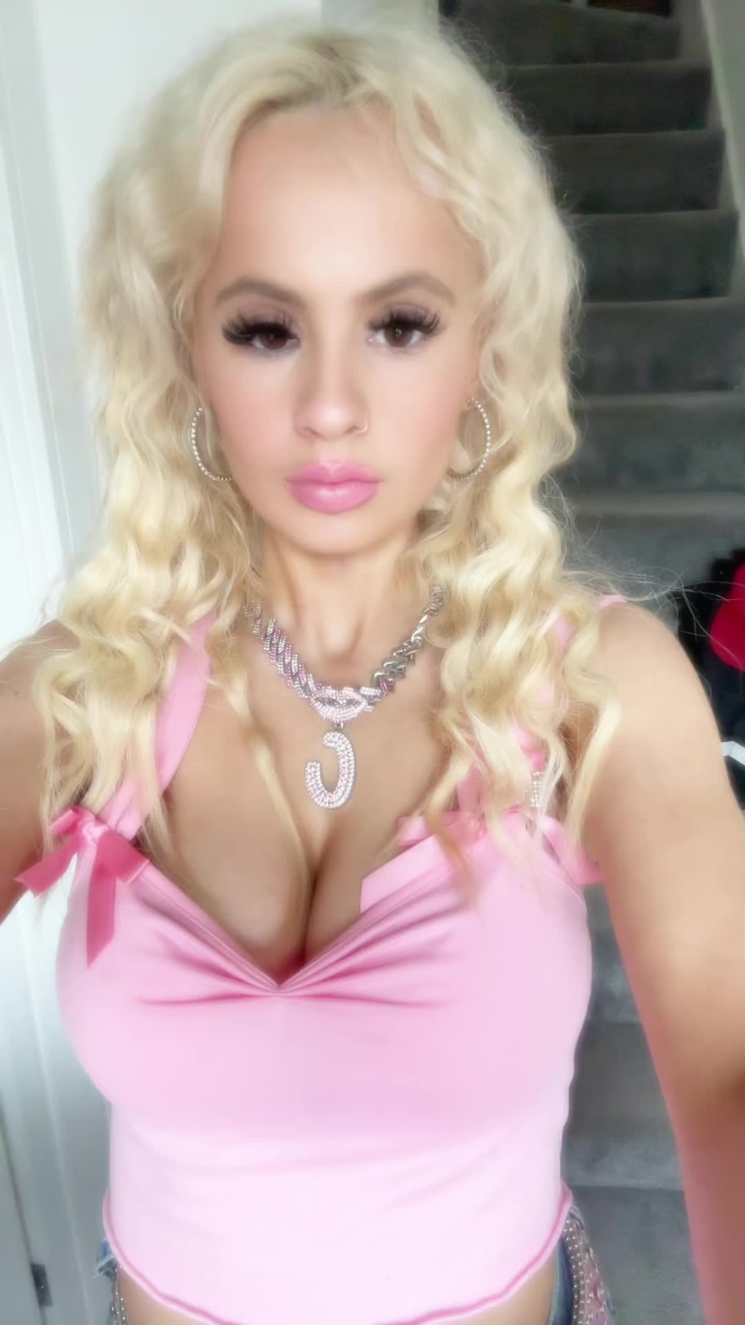 @𝐶ℎ𝑙𝑜𝑒𝑗𝑎𝑑𝑒👸🏼🎀🌸🥂
