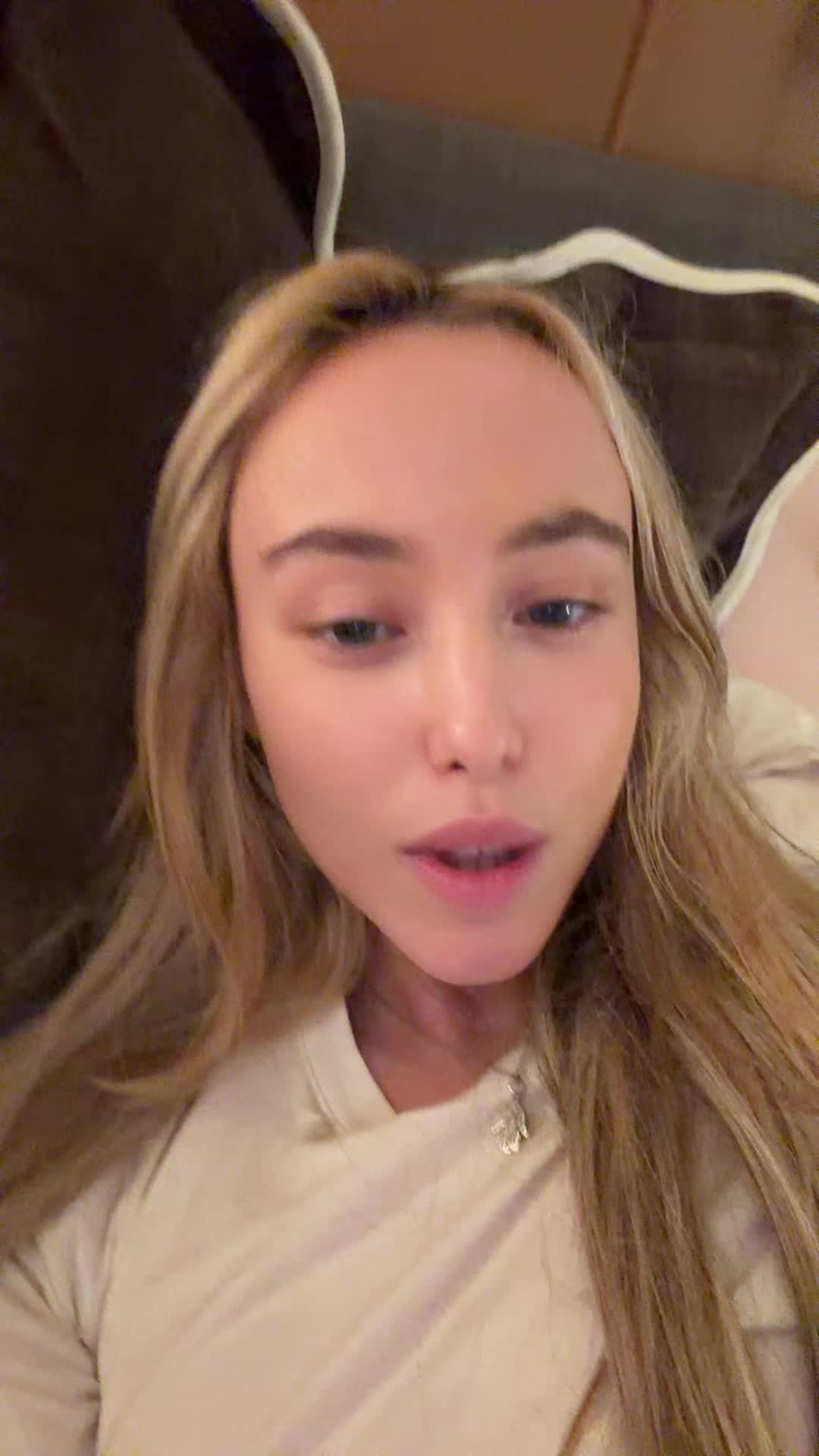 @oliviafyfe