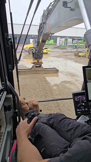 @Webbson_The_Digger