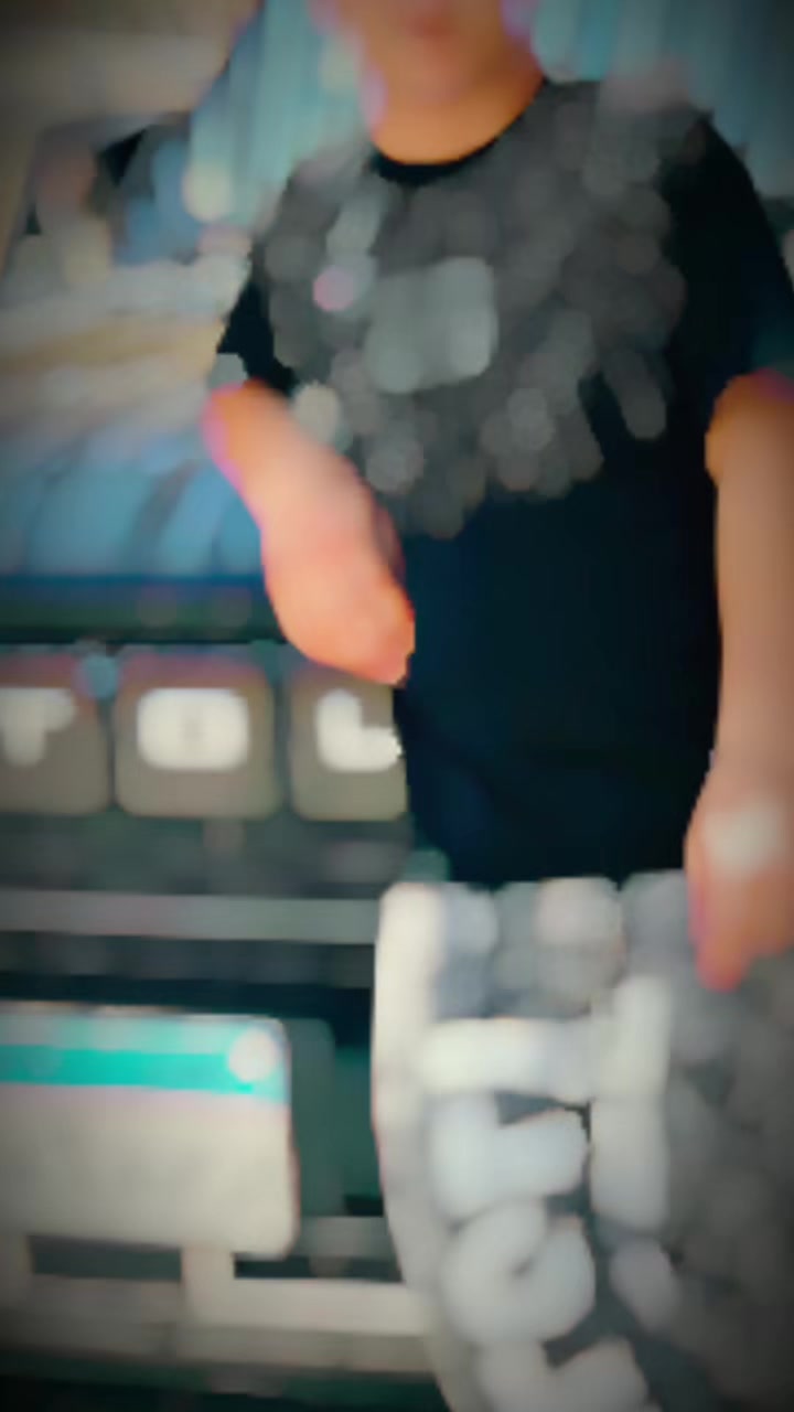 @꧁★MīcĶễÿ★꧂