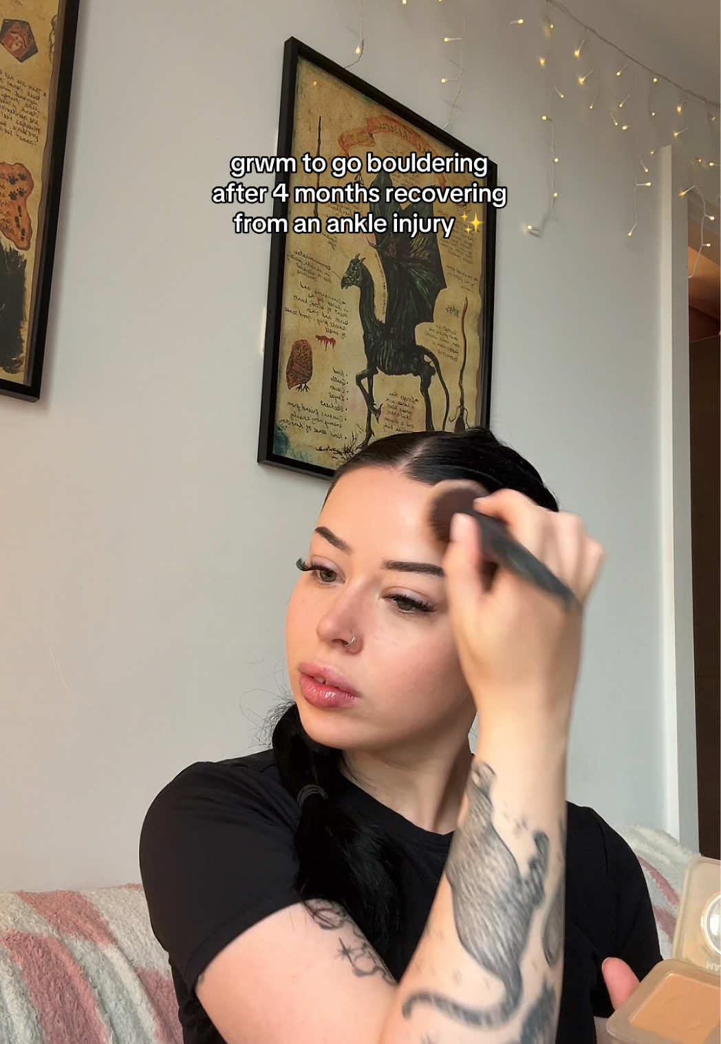 @chloe | uk content creator 📚✨