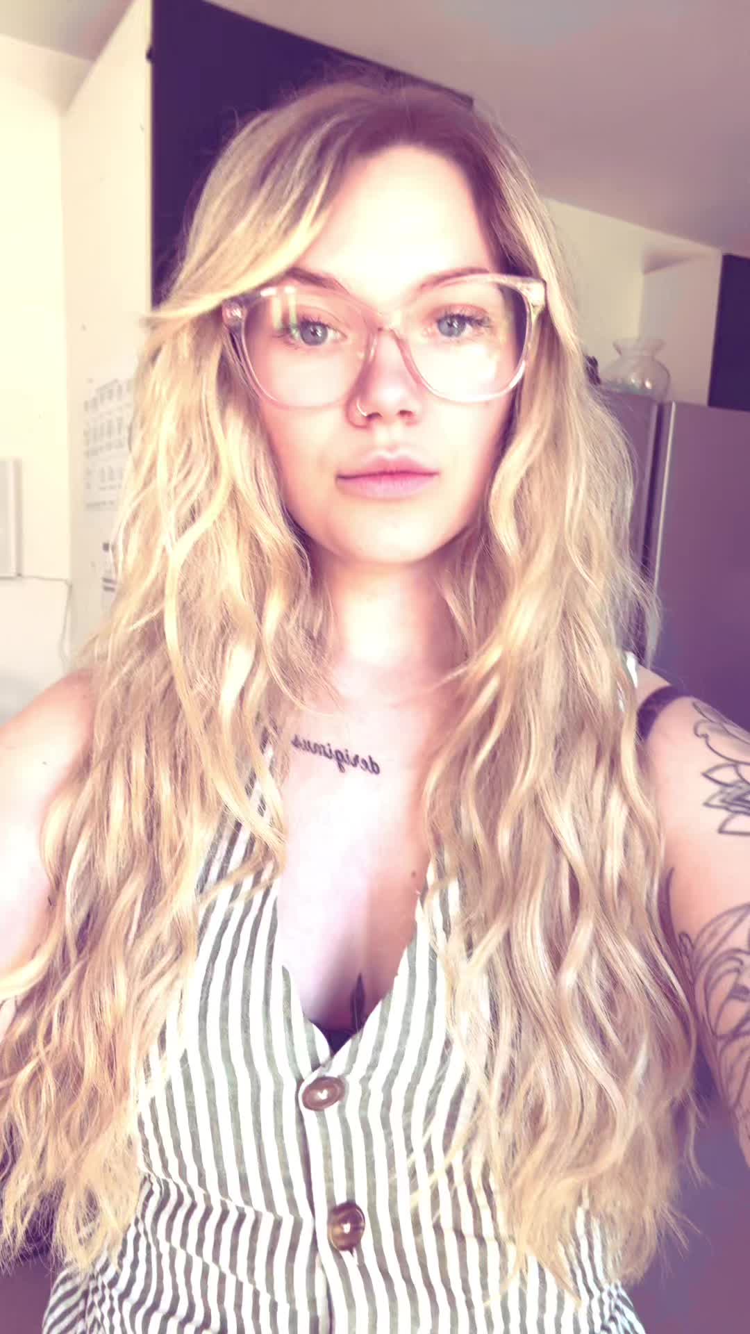 @Chloe Louise 🌸