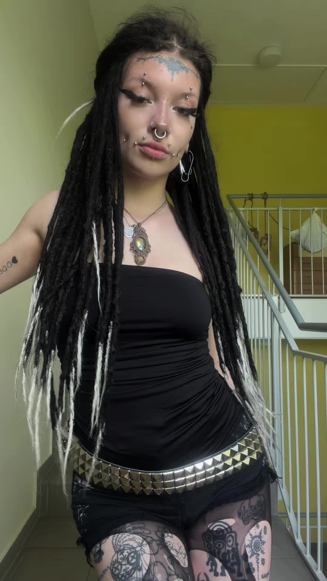 @nessamik2.3