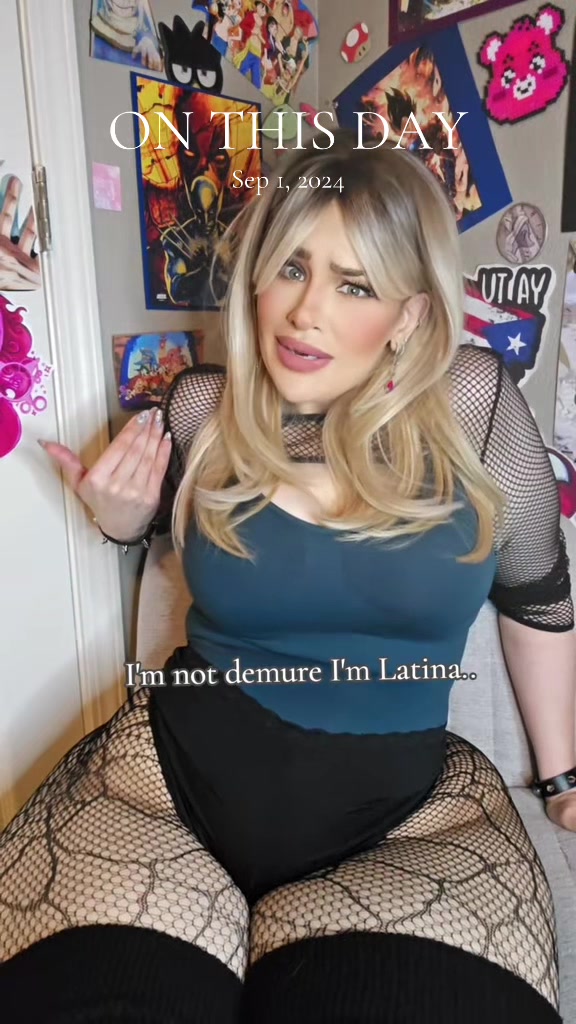 @Boricuabarbie85