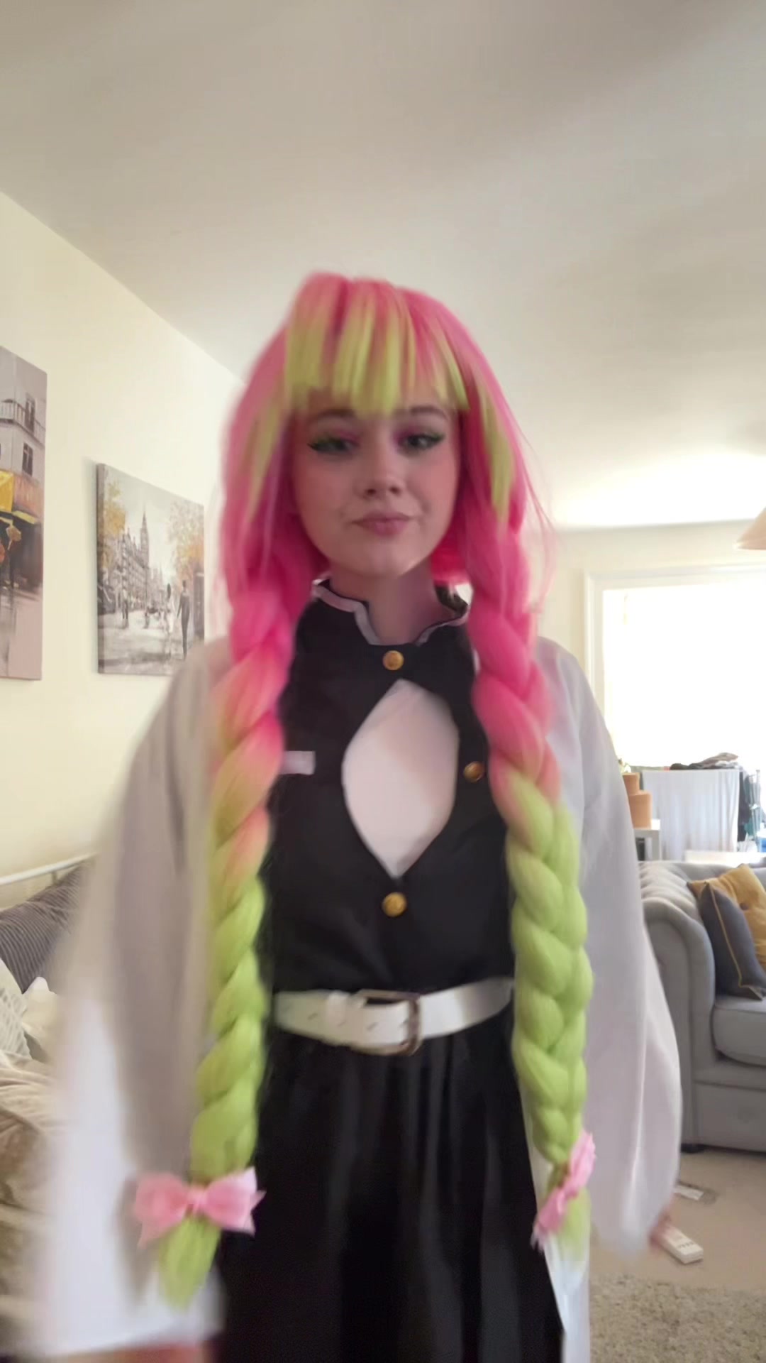 @Poppy🧏&zwj;♀️