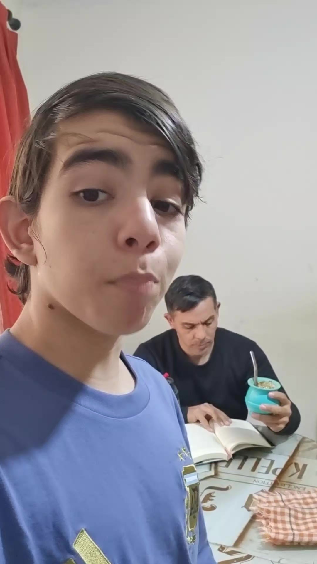 @Zeta Mundo