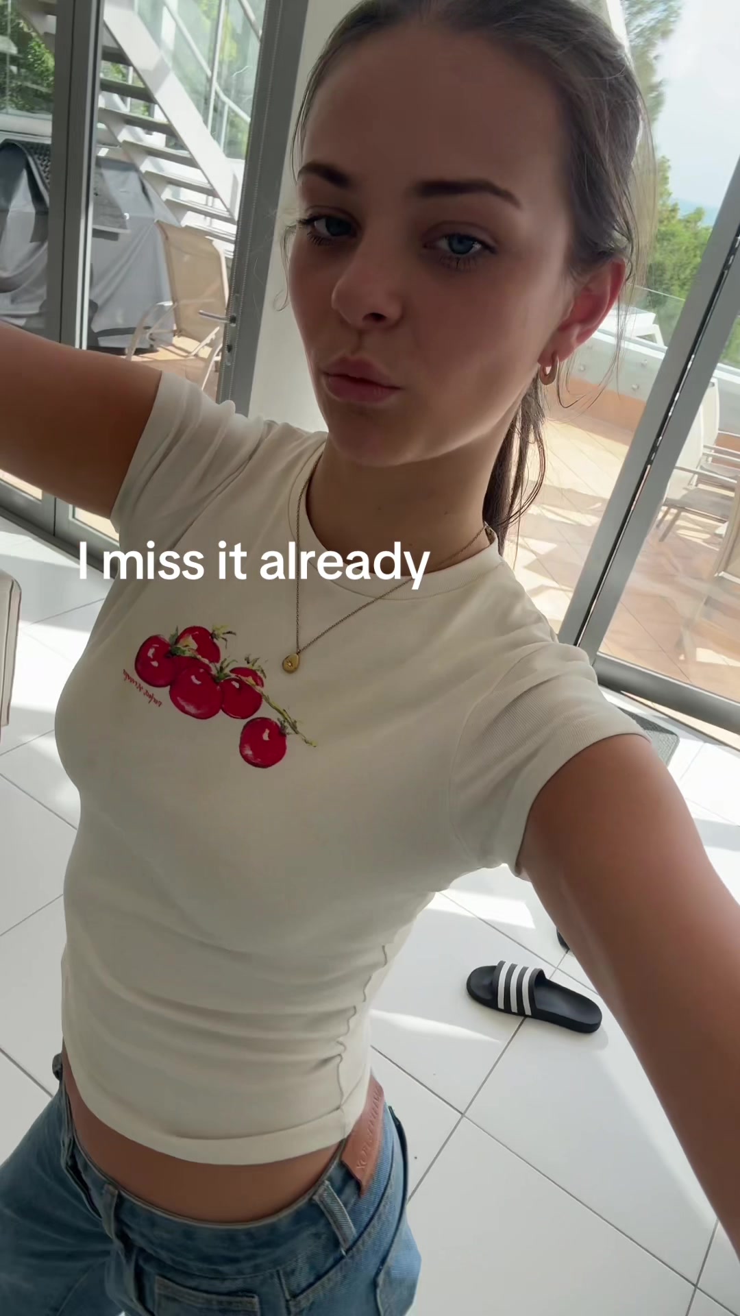 @Liv