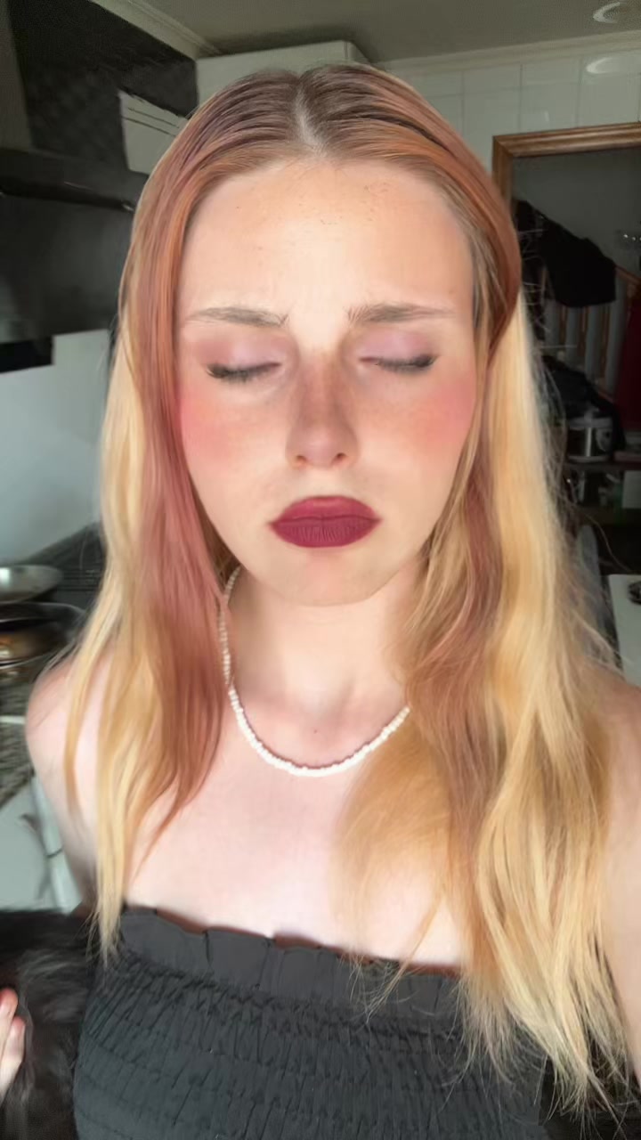@Saraxkitty