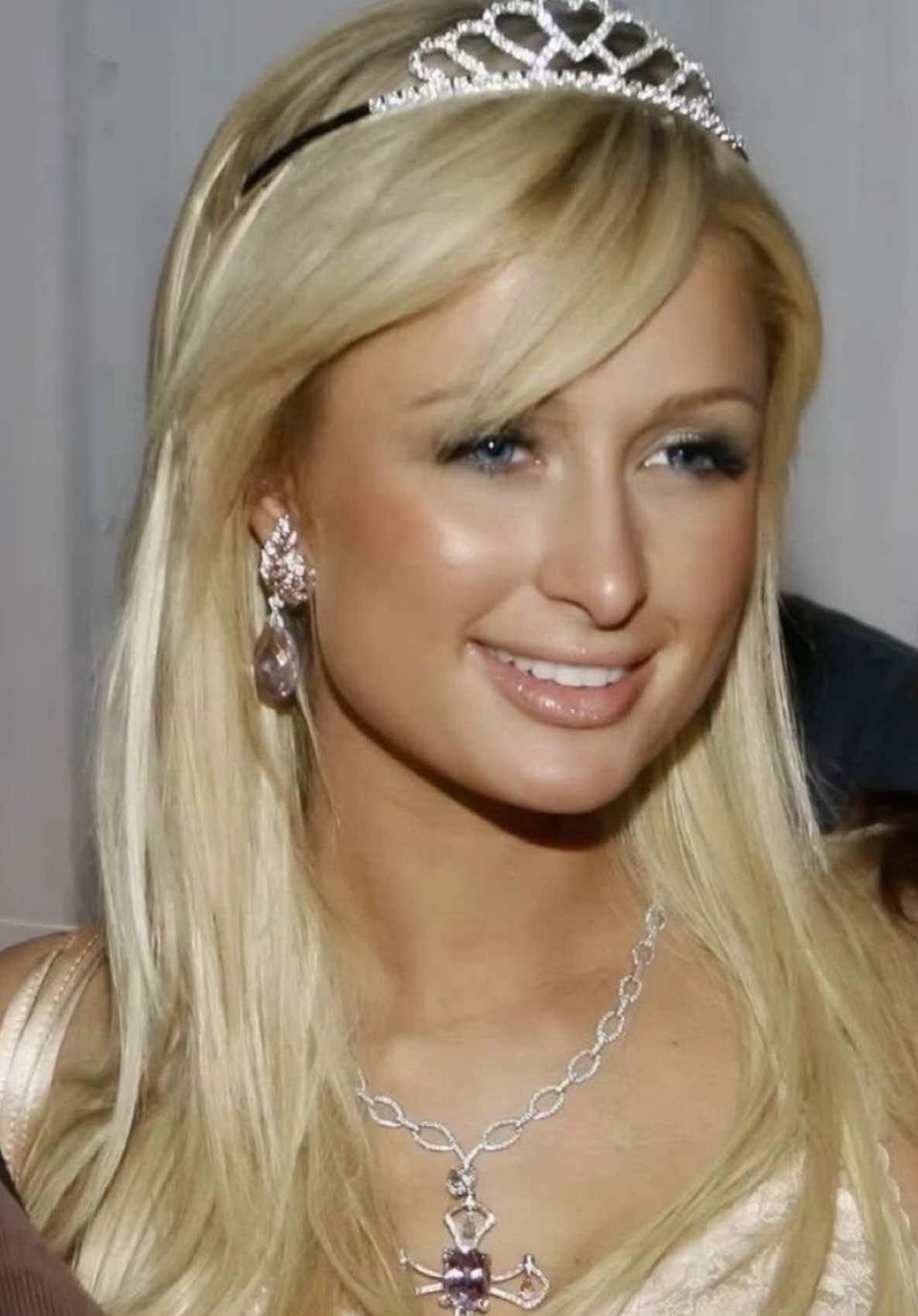 @Paris Hilton is an icon ๐ค๐