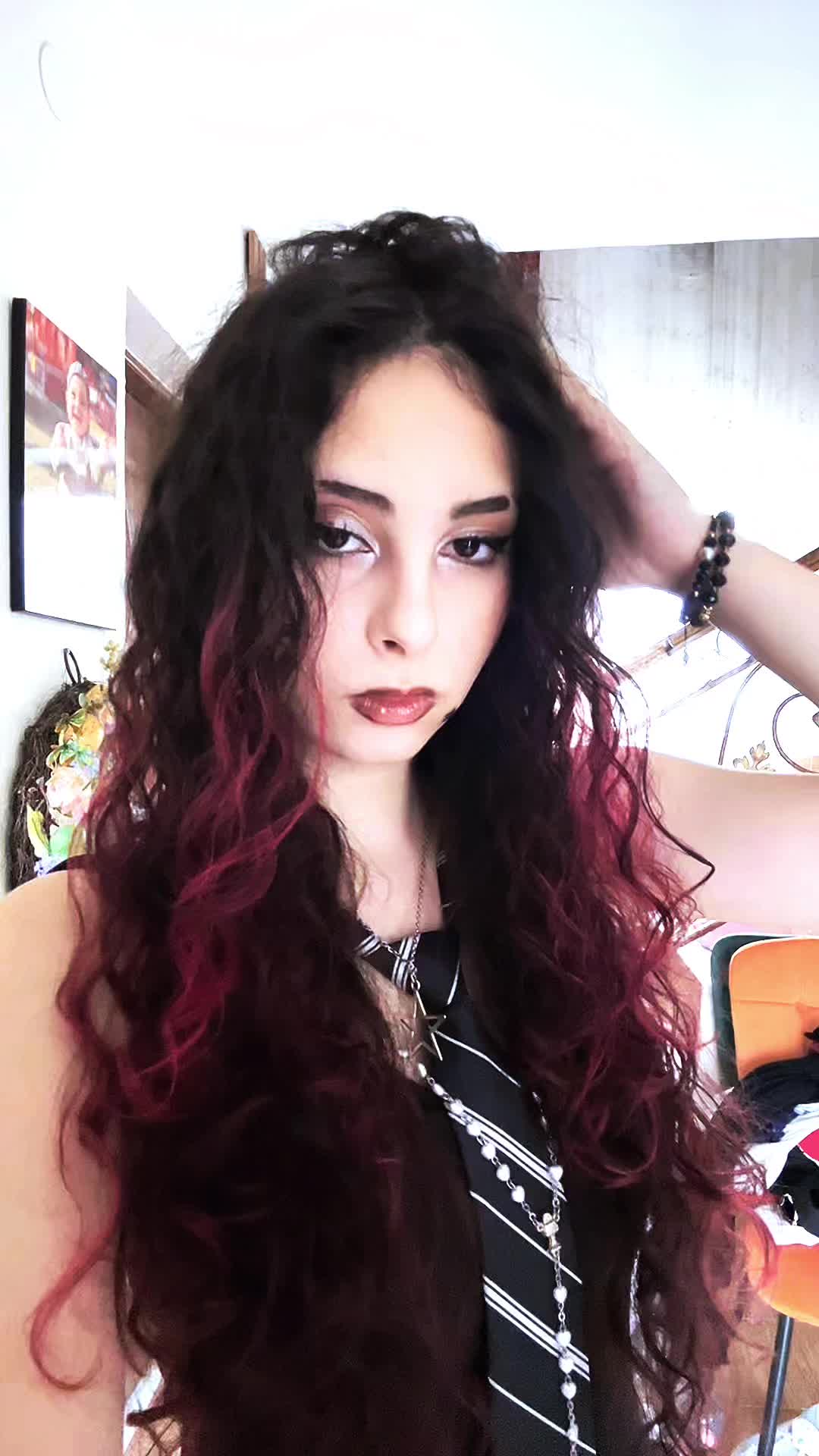 @🦋