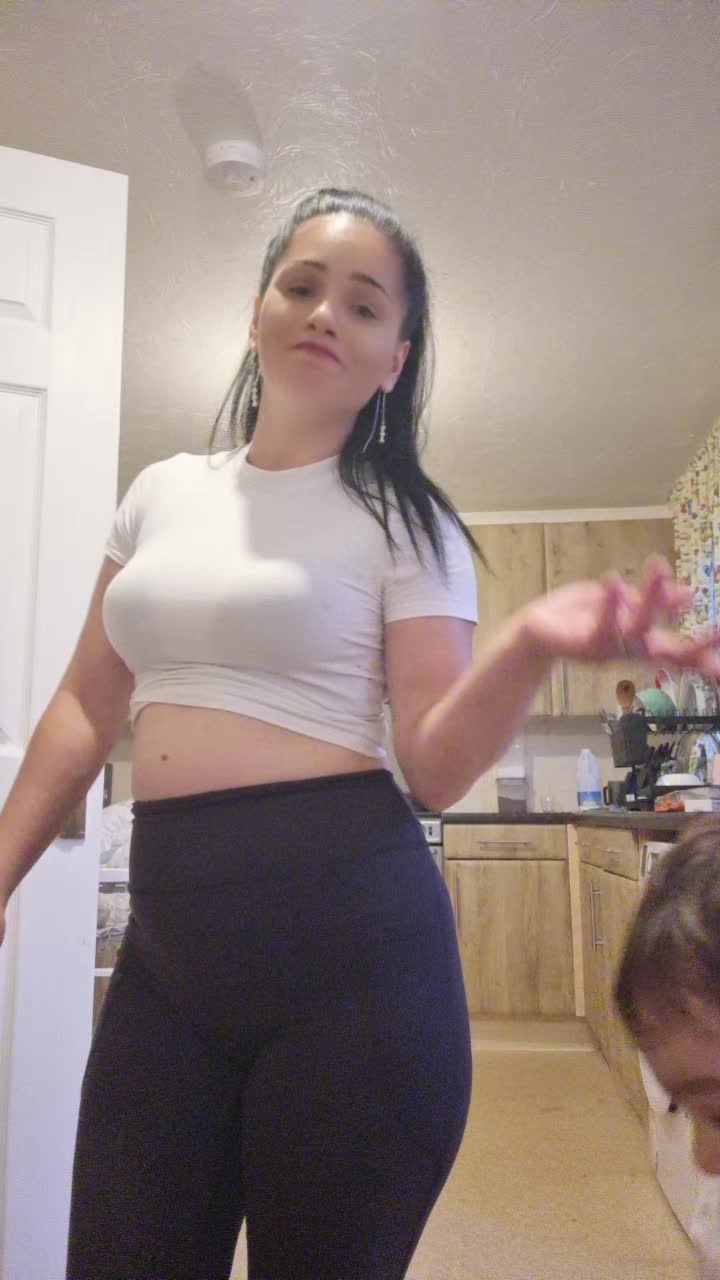 @Lily liliana