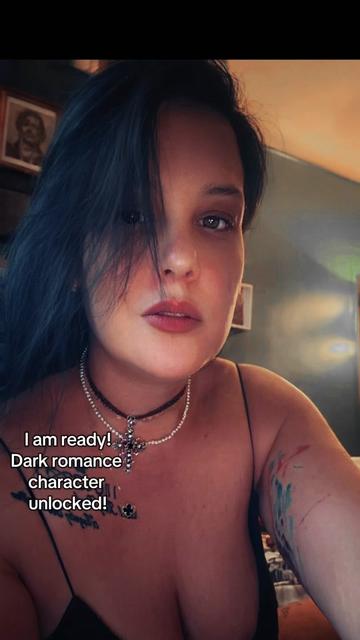 @🕯️🥀🩸Lini Ruby 🖤🦇🔪