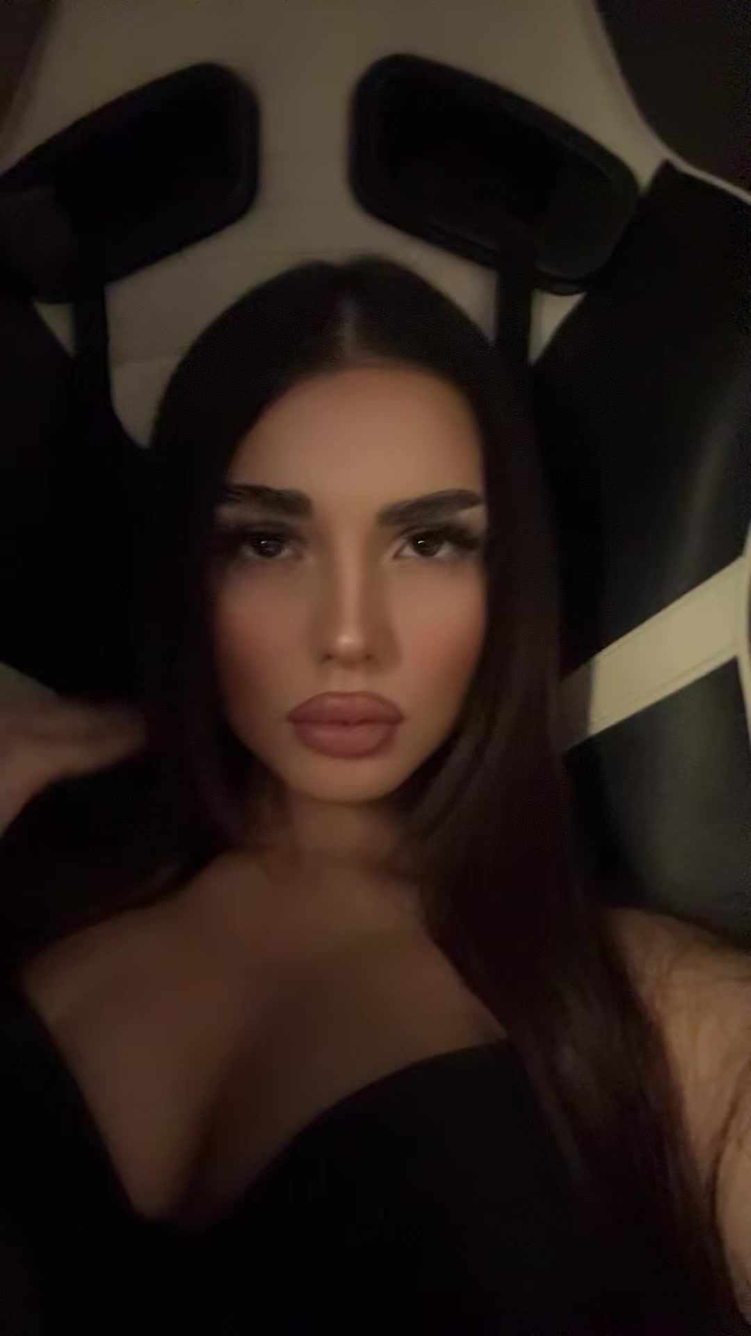 @yoshka