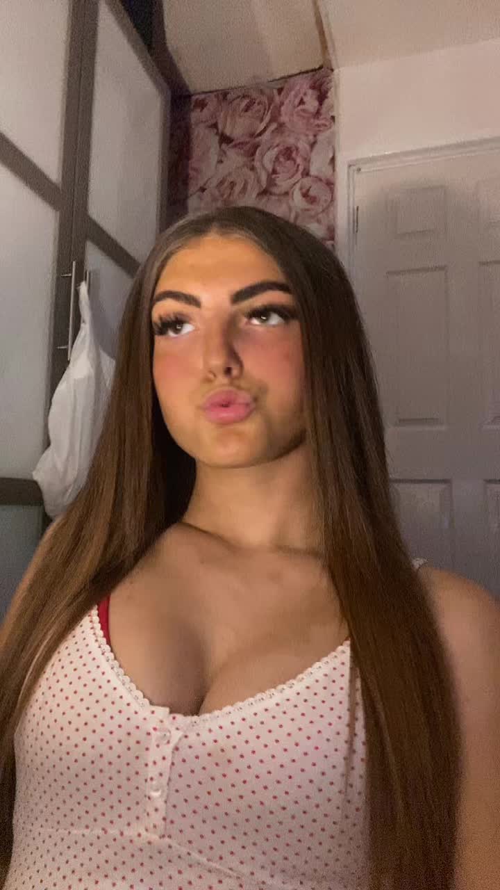 @ChloeDalziel