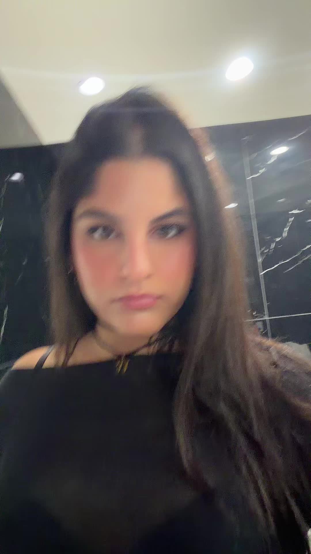 @gabbyqueenn