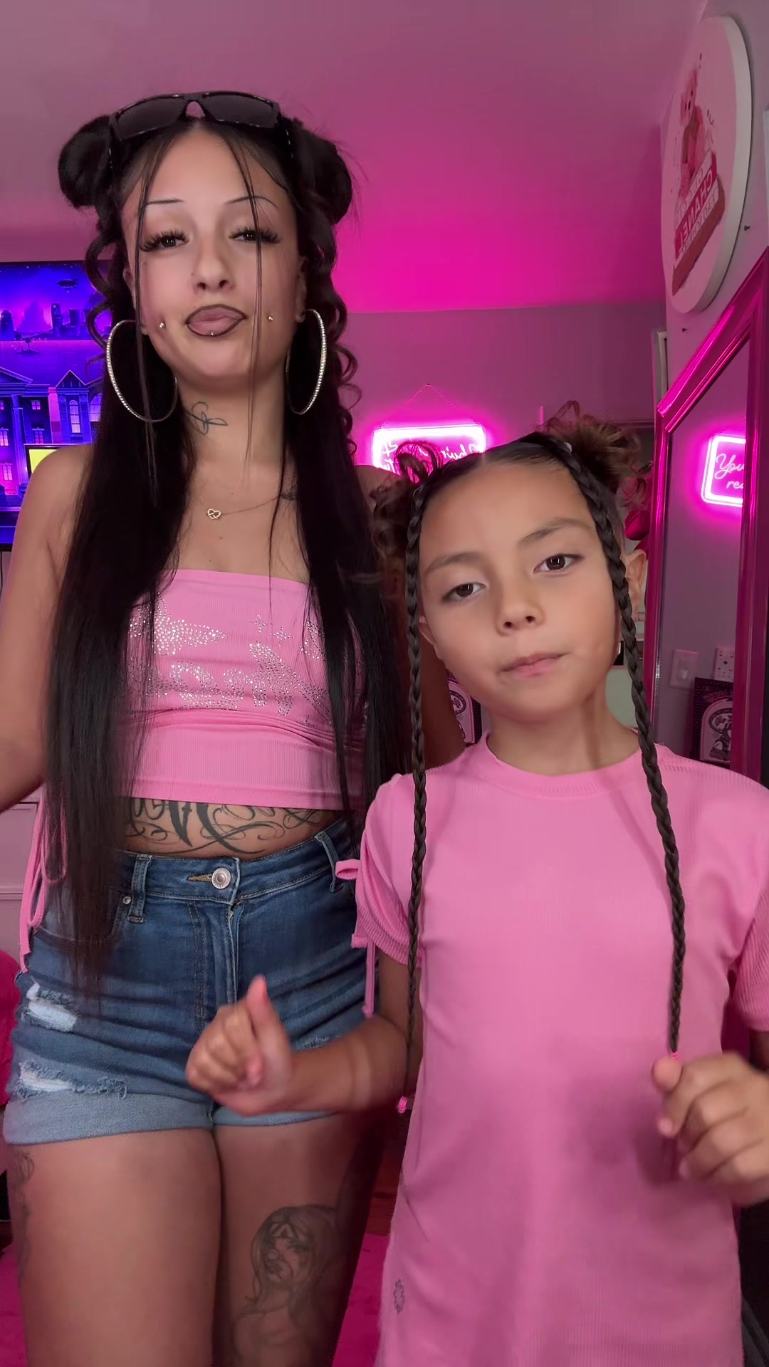 @Vee Vee