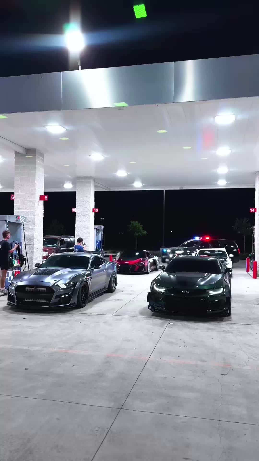 @R1CHZL1