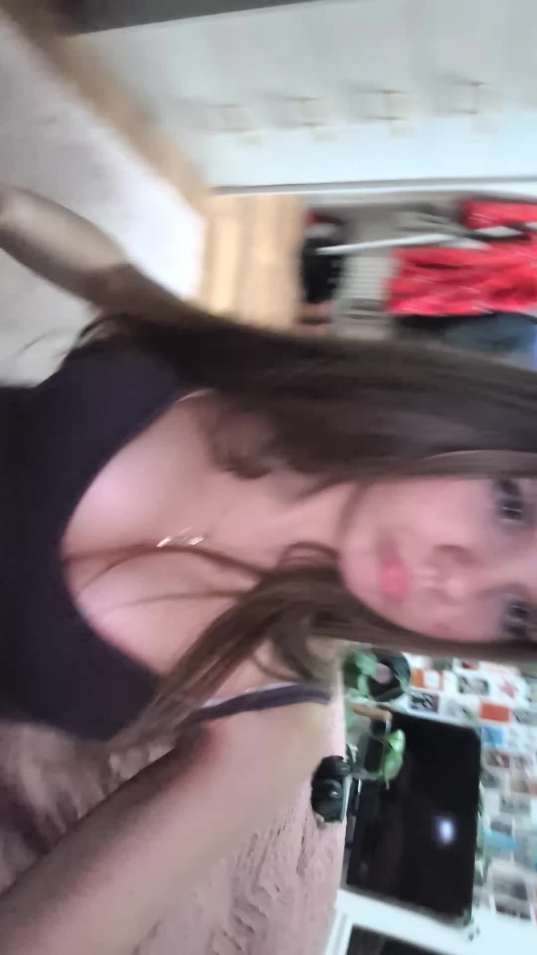 @🦨ophia