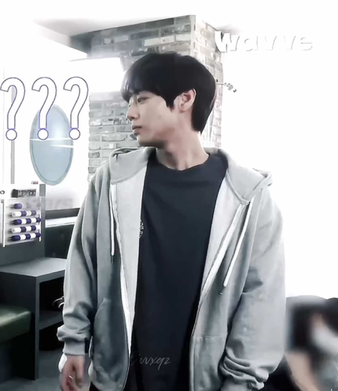 @𝙡𝙞𝙫𝙫