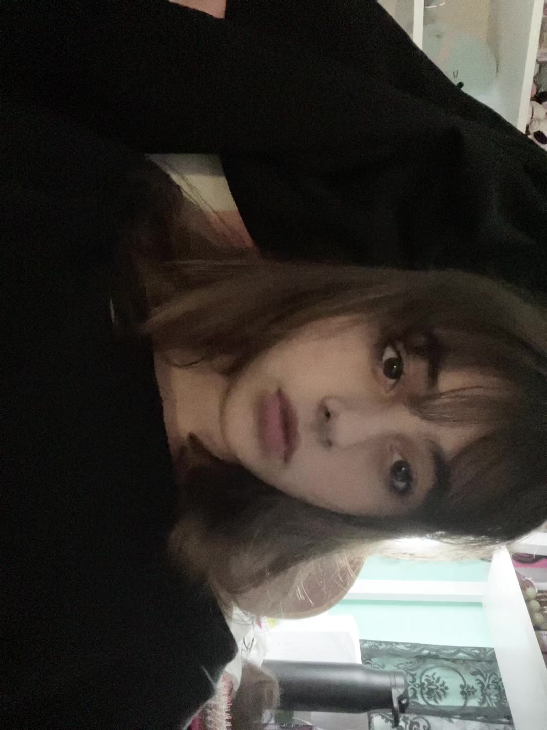 @👾