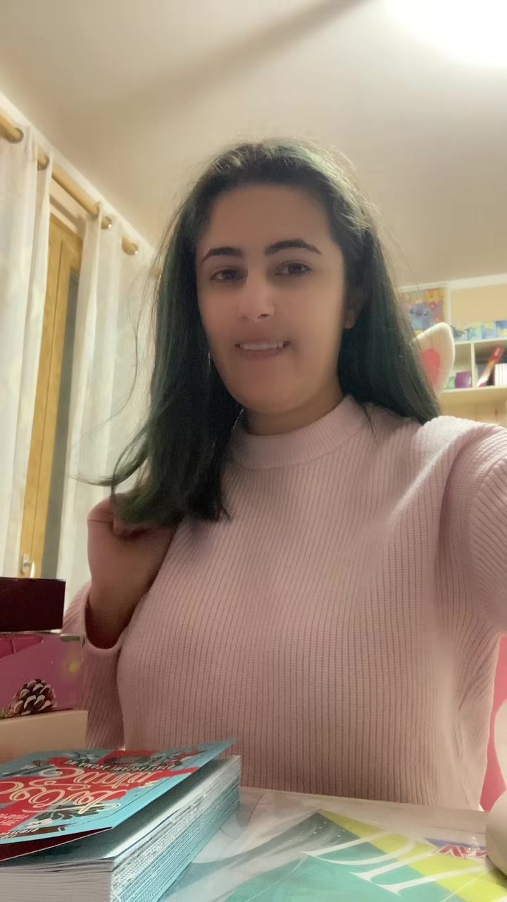@Paradoxinthenerdland