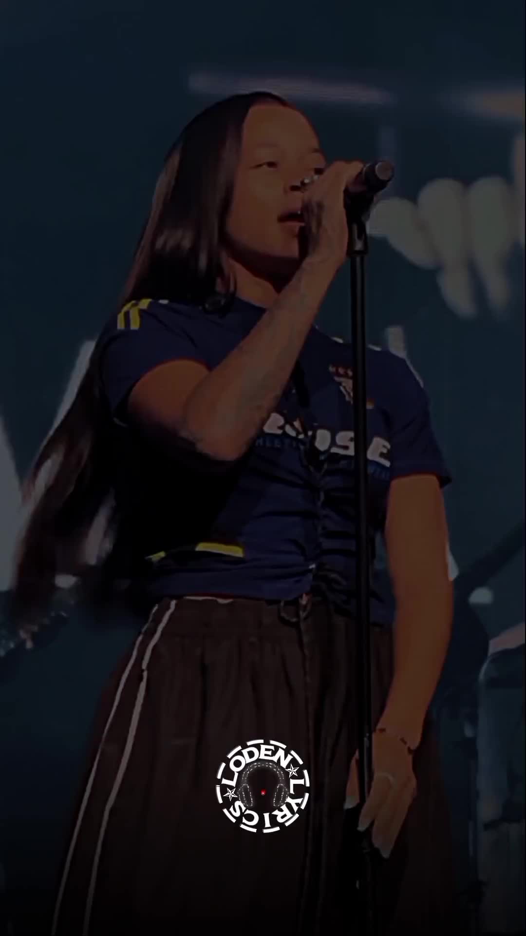 @𝐋𝐲𝐫𝐢𝐜𝐬✰𝐋𝐨𝐝𝐞𝐧