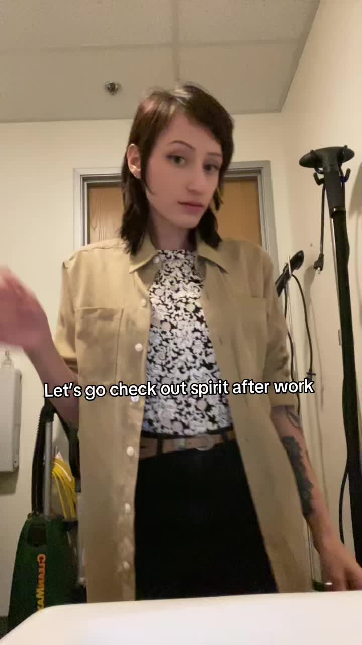 @Jamie🪐