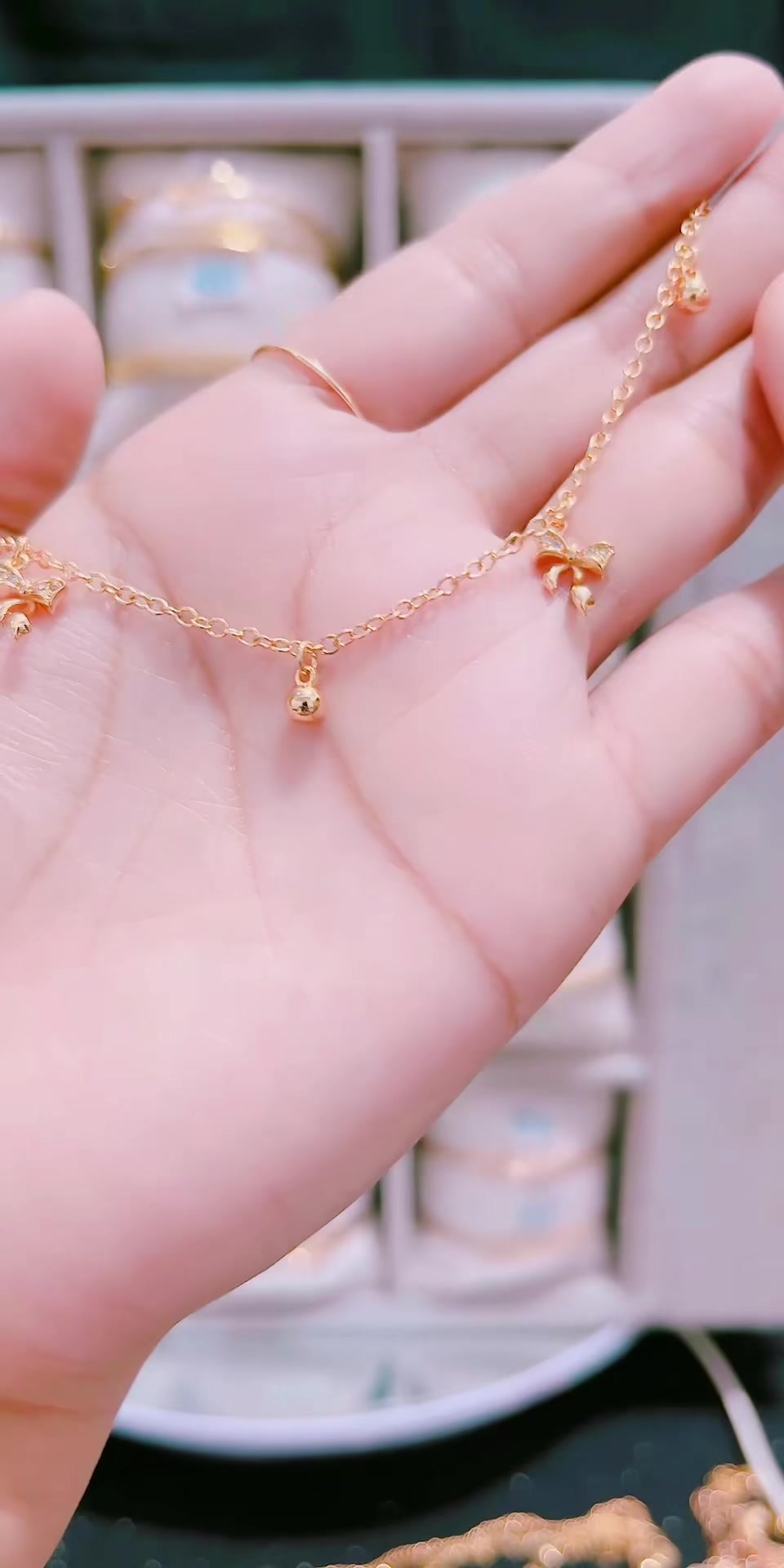 @Btari Perhiasan