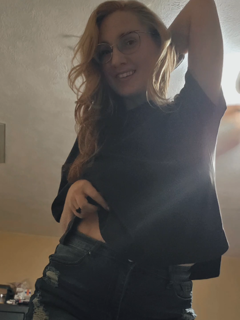 @HayAnna