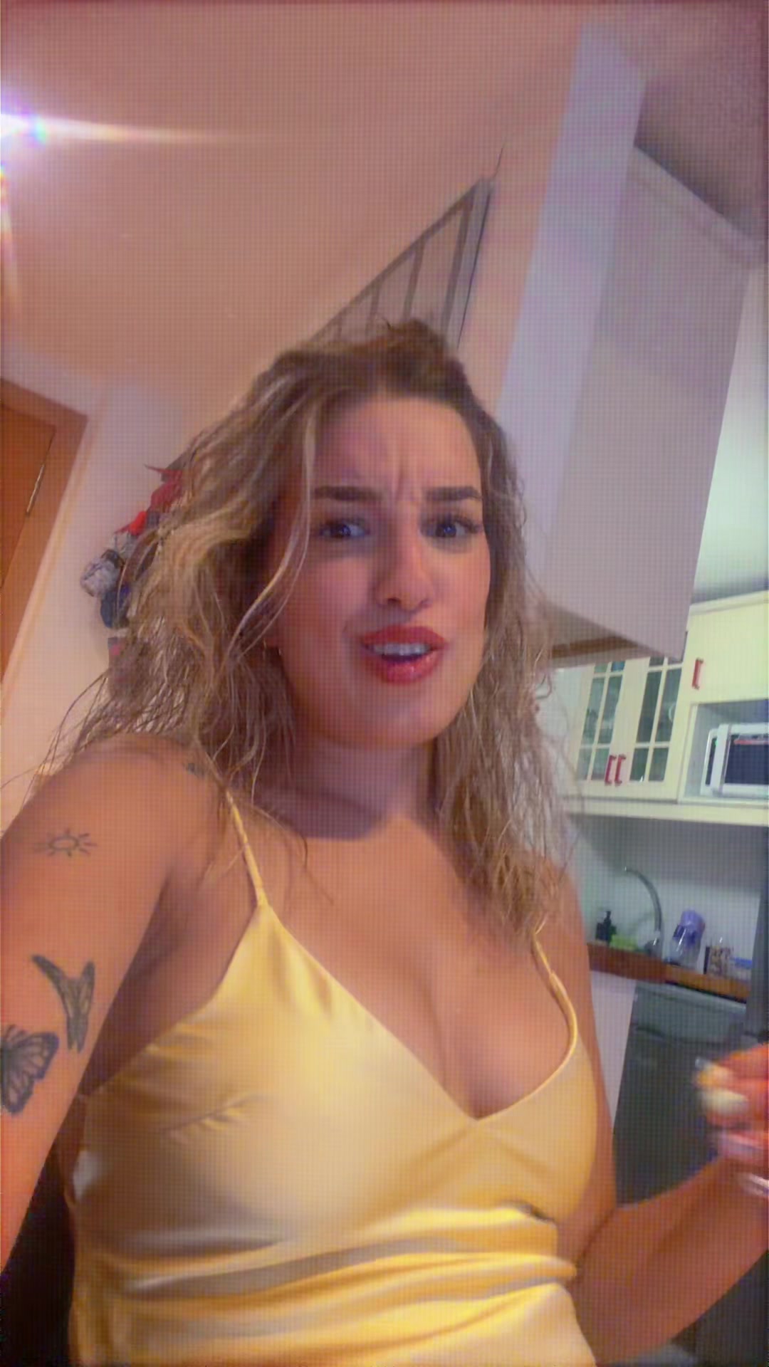 @Valeria