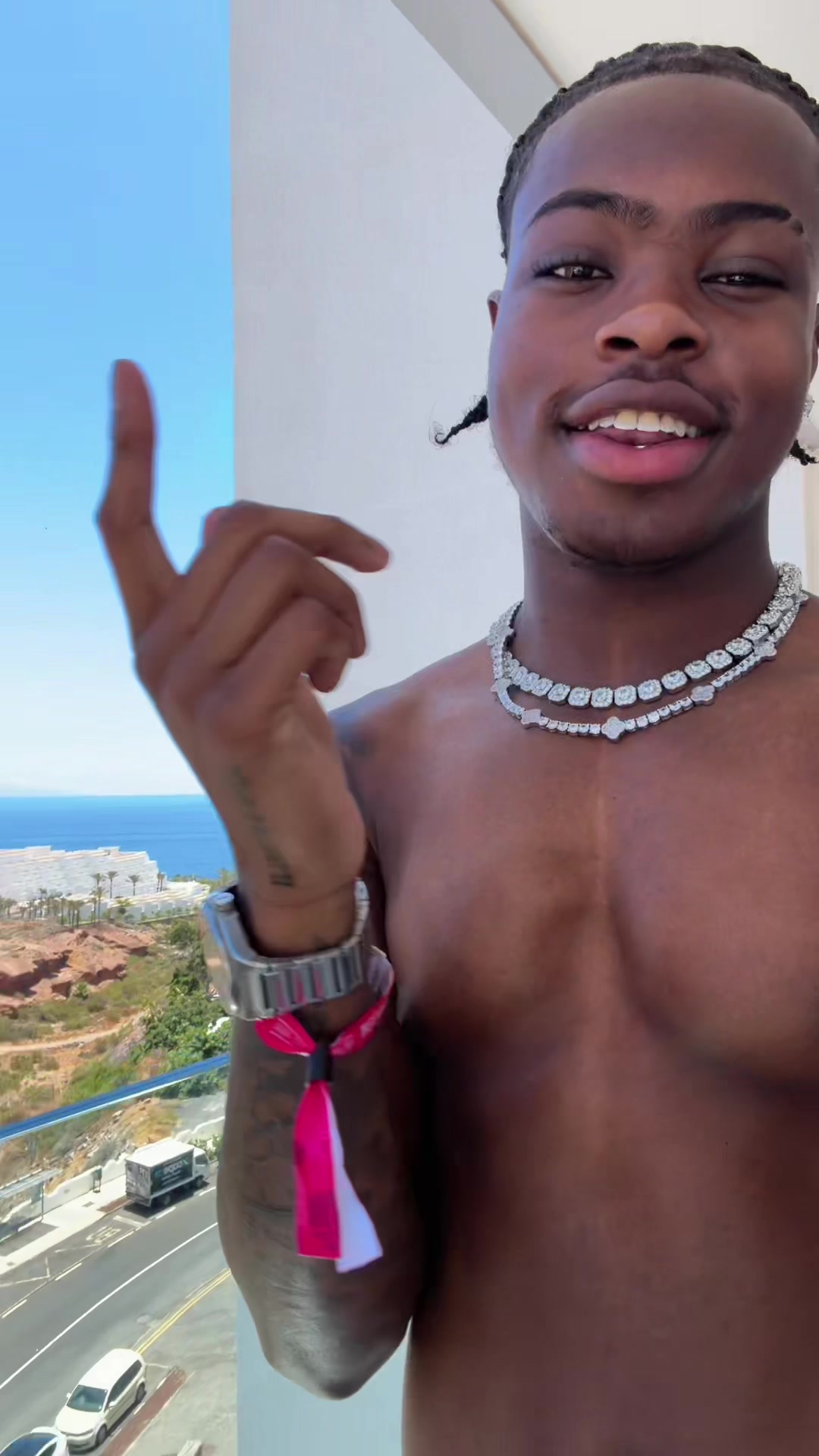 @Ty💷
