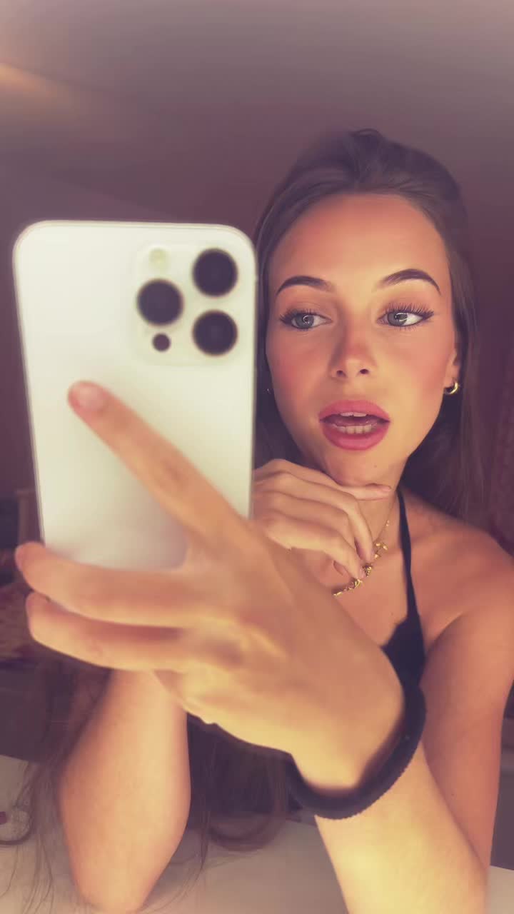 @clareen222