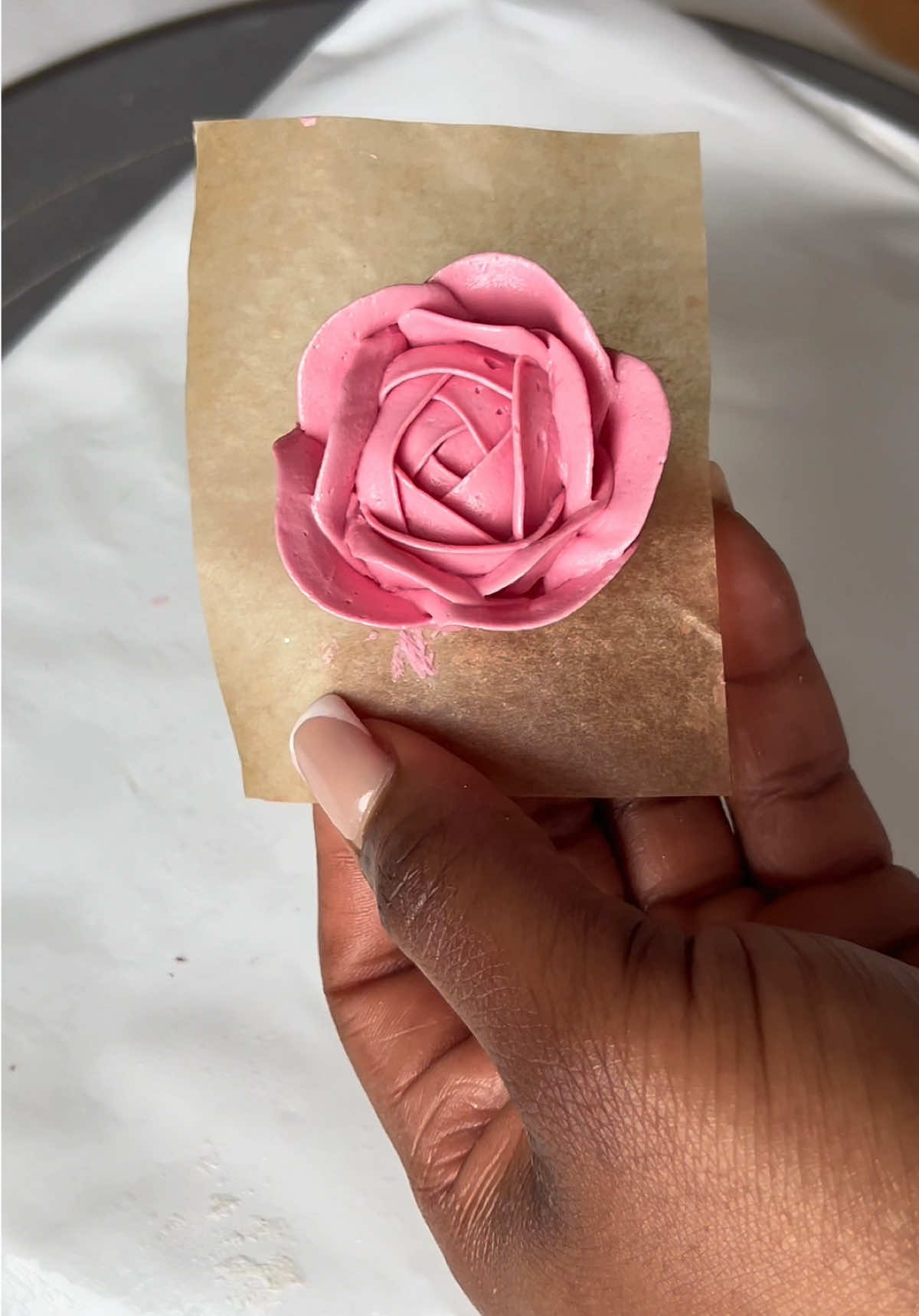 @KutiwaCakes