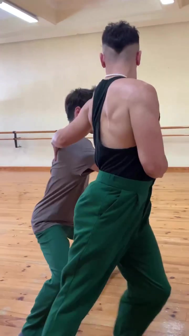@Briansessarego