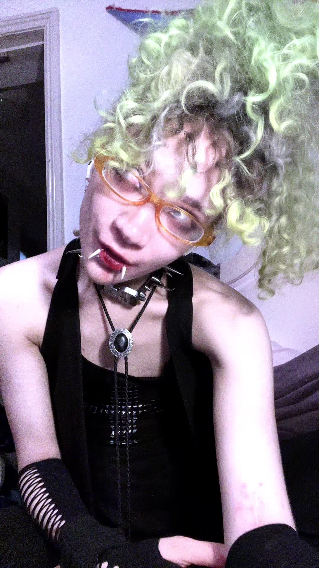 @derpy ☣︎