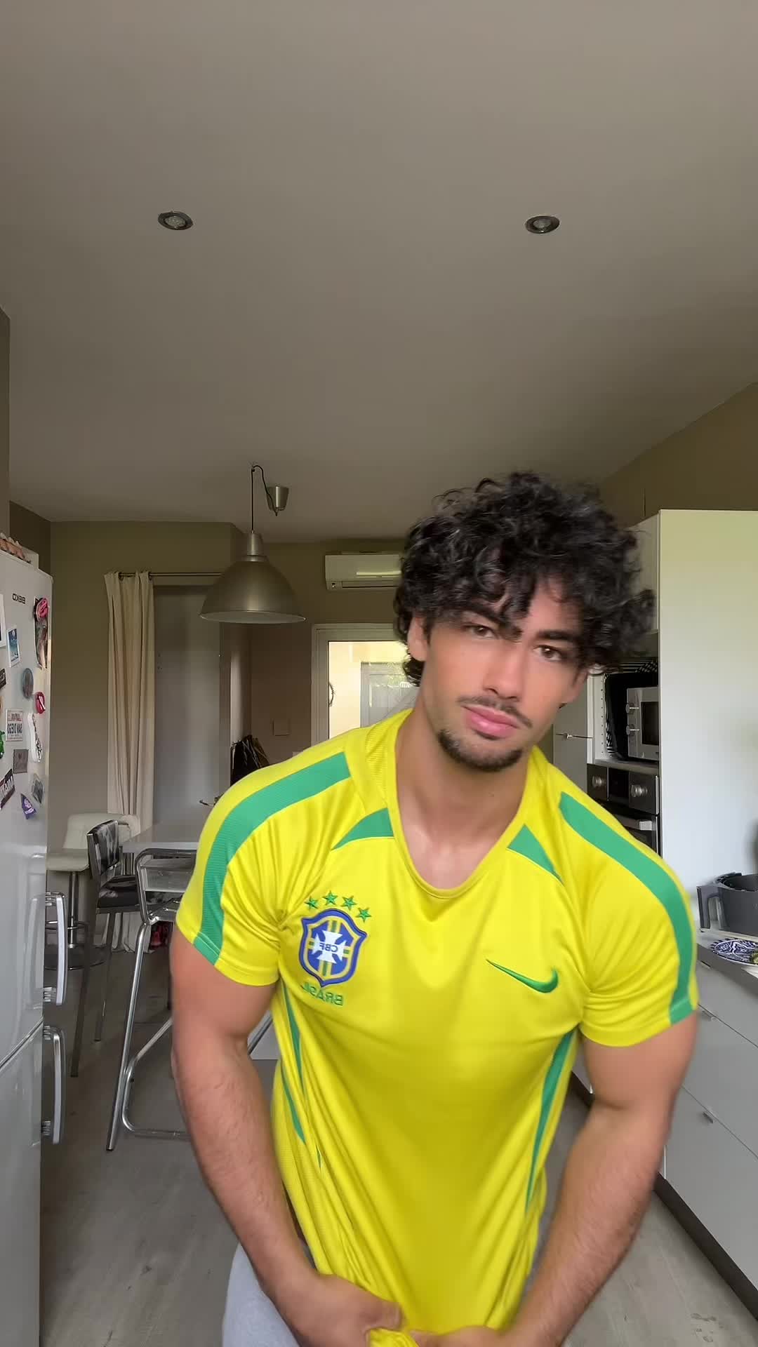 @Luccio_off