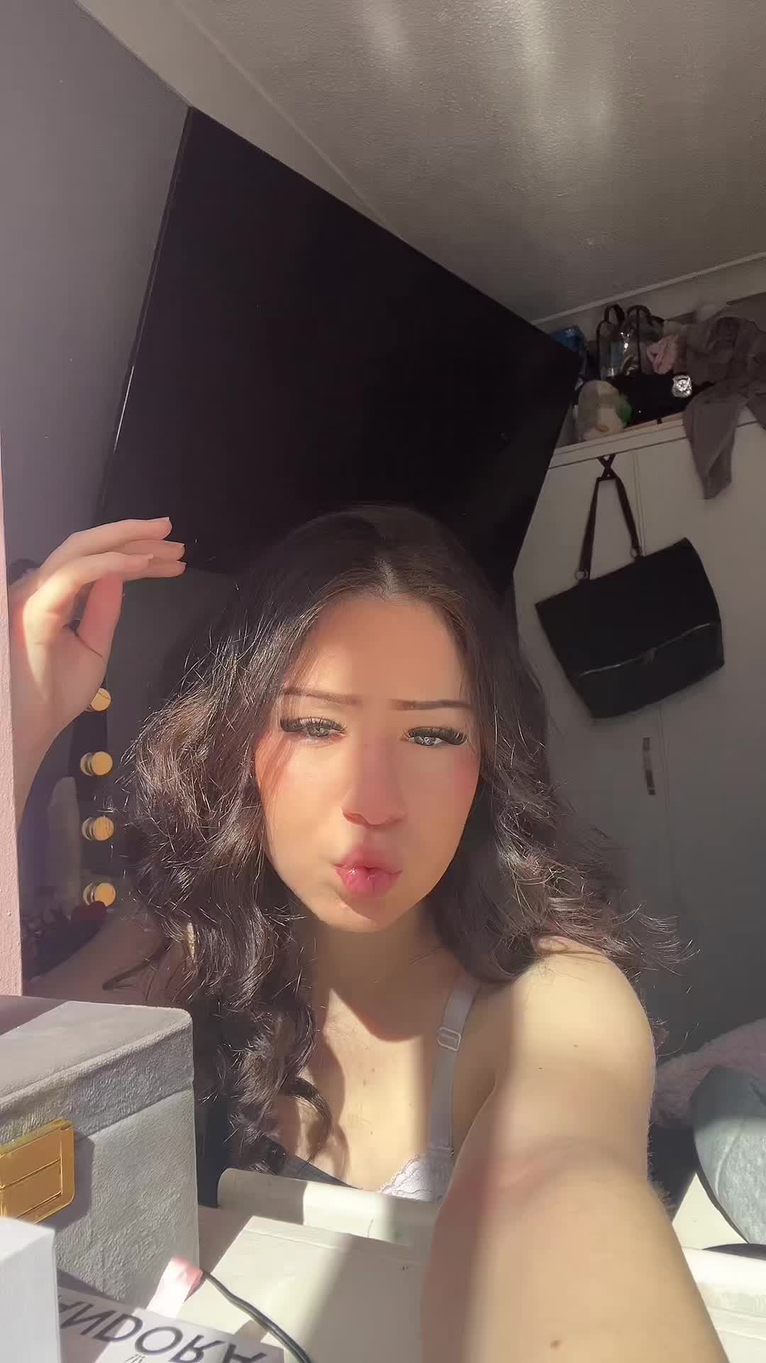 @๐๐โฆ