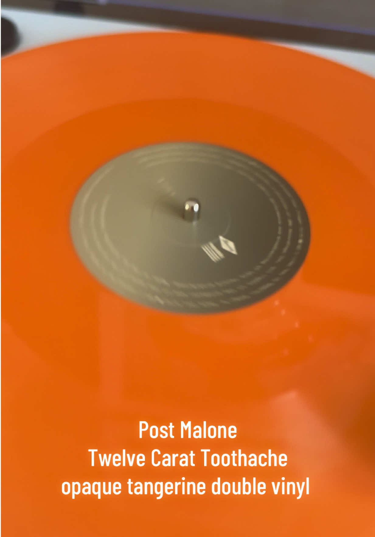 @vinyljohnyjo