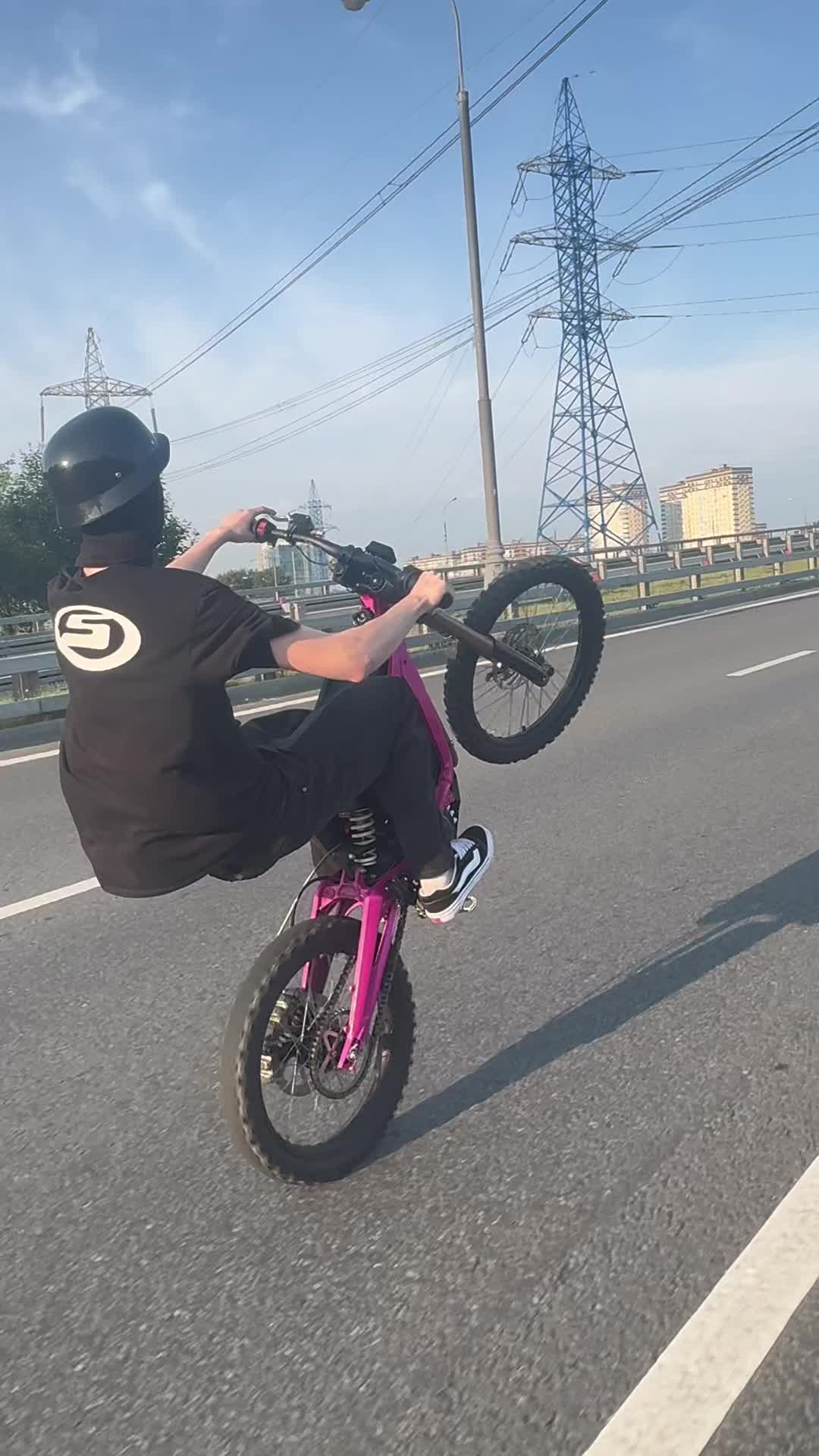 @тгк: E-bikes plugg