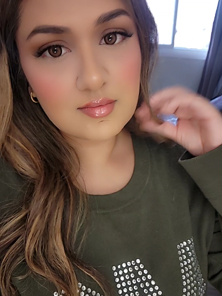 @Jiya🇨🇦