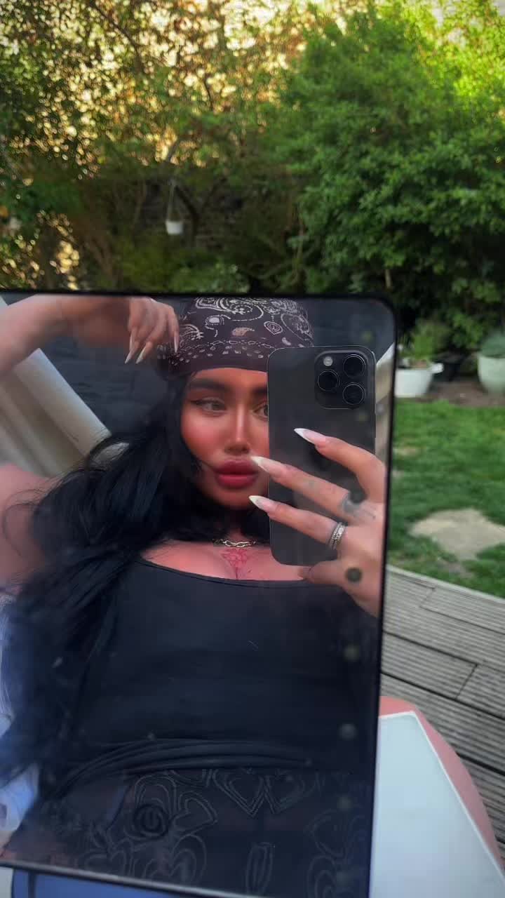 @alxndrajxdee