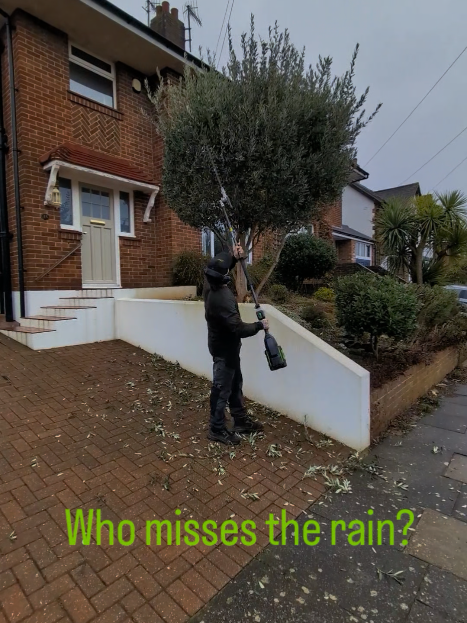 @Gary Hall Garden Services
