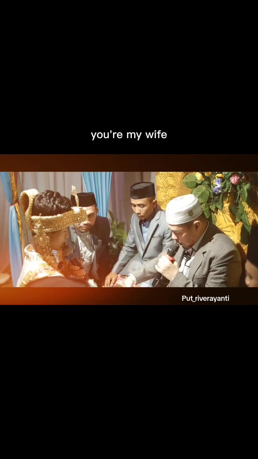 @Putriii🦋🦋