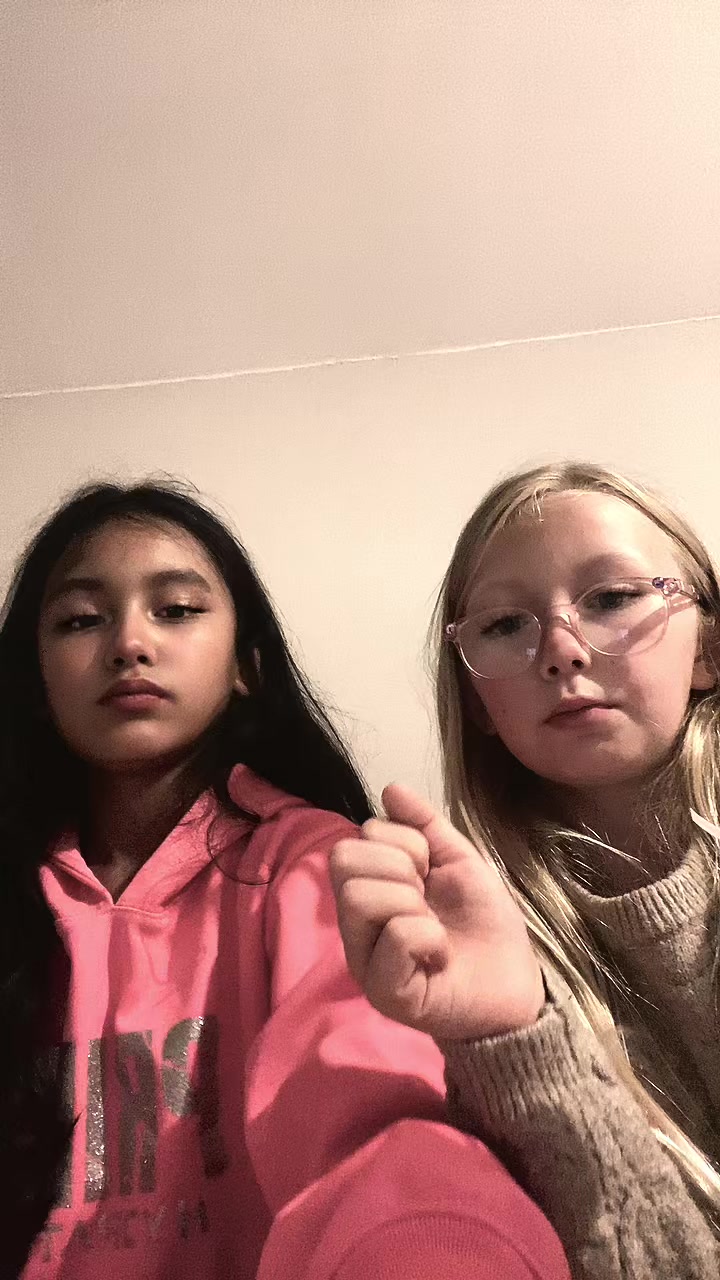 @Ariana cutie