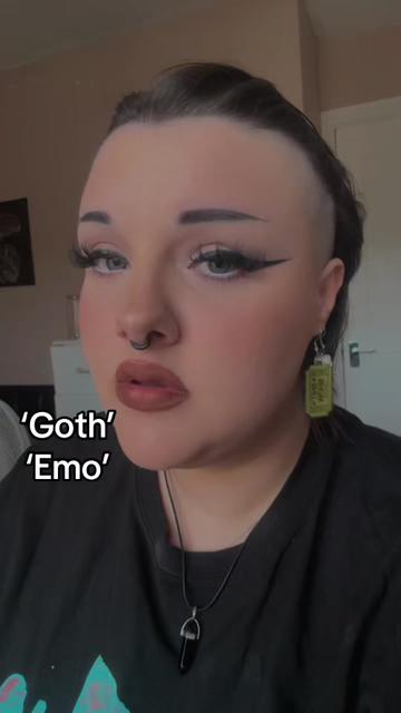 @🤡Jess🤡