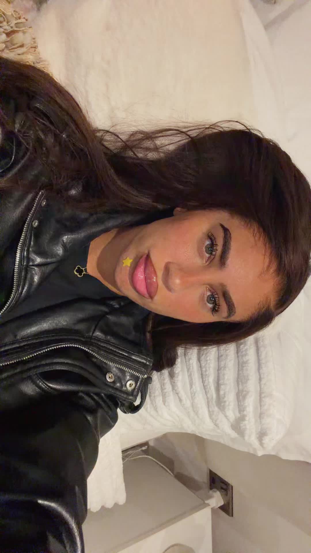 @shanaespam